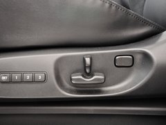 2013款 3.7L 自动 基本型 7座