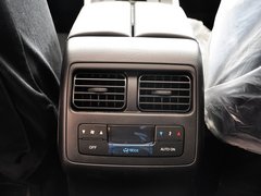 2013款 3.7L 自动 基本型 7座