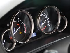 2013款 3.7L 自动 基本型 7座