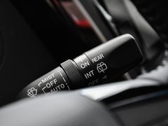 2013款 3.7L 自动 基本型 7座