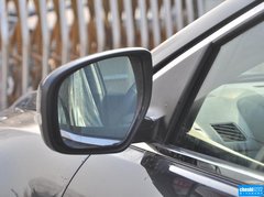 2013款 3.7L 自动 基本型 7座