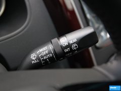 2013款 3.7L 自动 基本型 7座