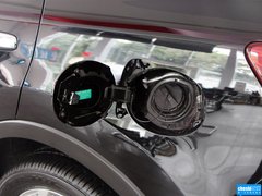 2013款 3.7L 自动 基本型 7座