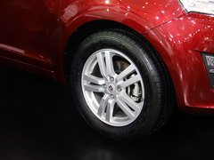 2013款 1.5L MT 豪华型 5座