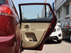 2013款 1.5L 手动 时尚型 5座