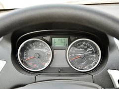 2013款 1.5L 手动 时尚型 5座
