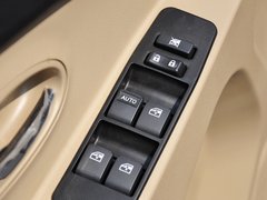 2013款 1.5L 手动 时尚型 5座