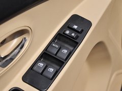 2013款 1.5L 手动 时尚型 5座