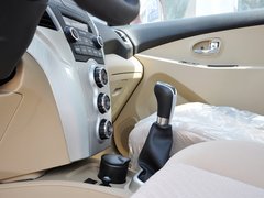 2013款 1.5L 手动 时尚型 5座