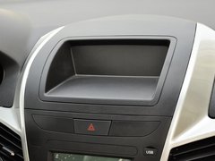 2013款 1.5L 手动 时尚型 5座