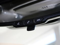 2013款 1.8L 自动 SE舒适版