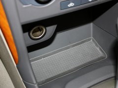 2013款 1.8L 自动 SE舒适版