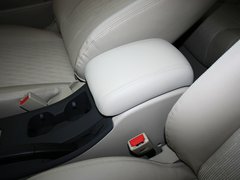 2013款 1.8L 自动 SE舒适版