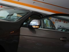 2013款 1.8L 自动 SE舒适版
