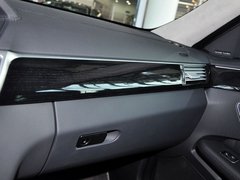 2013款 E300L 3.0L 时尚豪华型