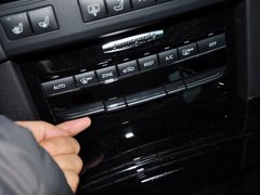 2013款 E300L 3.0L 时尚豪华型