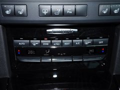 2013款 E300L 3.0L 时尚豪华型