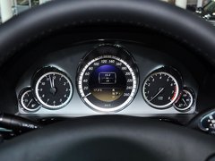 2013款 E300L 3.0L 时尚豪华型