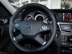 2013款 E300L 3.0L 时尚豪华型