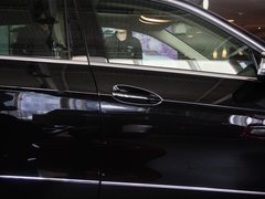 2013款 E260L 1.8T CGI优雅型