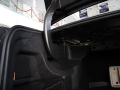 2013款 E260L 1.8T CGI优雅型