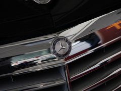 2013款 E260L 1.8T CGI优雅型