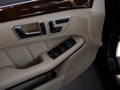 2013款 E260L 1.8T CGI优雅型