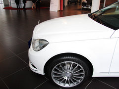 2013款 C260 1.8T CGI优雅型
