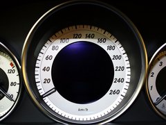 2013款 C260 1.8T CGI时尚型
