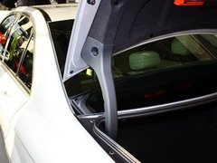 2013款 C260 1.8T CGI时尚型