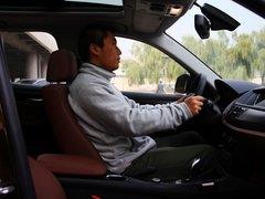 2013款 sDrive18i 2.0L 运动设计套装 5座