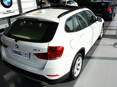 宝马X1 2013款 sDrive18i 2.0L 时尚型 5座