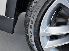 2013款 sDrive18i 2.0L 时尚型 5座