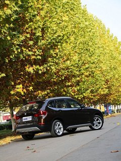 2013款 sDrive18i 2.0L 运动设计套装 5座