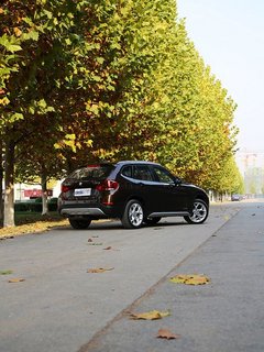 2013款 sDrive18i 2.0L 运动设计套装 5座