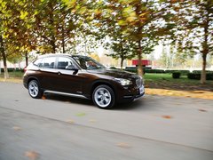 2013款 sDrive18i 2.0L 运动设计套装 5座