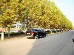 2013款 sDrive18i 2.0L 运动设计套装 5座