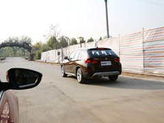 2013款 sDrive18i 2.0L 运动设计套装 5座