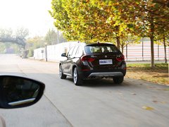 2013款 sDrive18i 2.0L 运动设计套装 5座