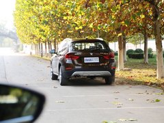 2013款 sDrive18i 2.0L 运动设计套装 5座