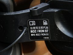 2013款 sDrive18i 2.0L 运动设计套装 5座