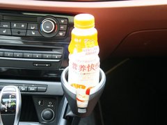 宝马X1 2013款 sDrive18i 2.0L 运动设计套装 5座