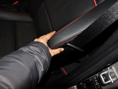 2013款 sDrive20i 2.0T 运动设计套装 5座