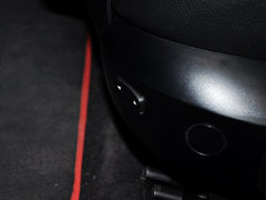 宝马X1 2013款 sDrive20i 2.0T 运动设计套装 5座
