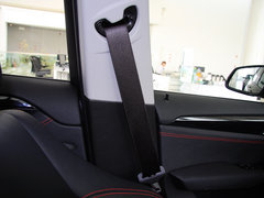 2013款 sDrive20i 2.0T 运动设计套装 5座
