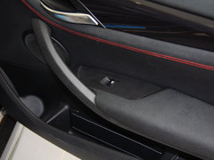 2013款 sDrive20i 2.0T 运动设计套装 5座