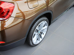 2013款 sDrive20i 2.0T 运动设计套装 5座