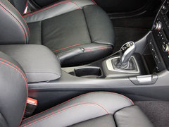 2013款 sDrive20i 2.0T 运动设计套装 5座