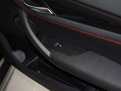 2013款 sDrive20i 2.0T 运动设计套装 5座