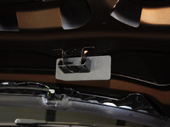 2013款 sDrive20i 2.0T 运动设计套装 5座